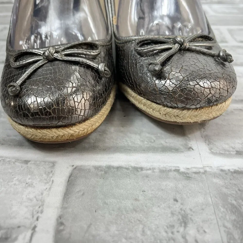 Coach Crackle Silver Women's Size 9.5/10 Metal Leather Wedge Espadrille Bow Shoe